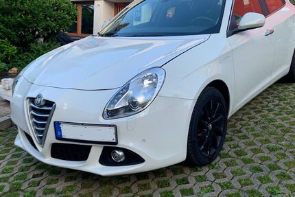 Alfa Romeo Giulietta 93.010 km 9.900 &euro; Sprockhövel 45549