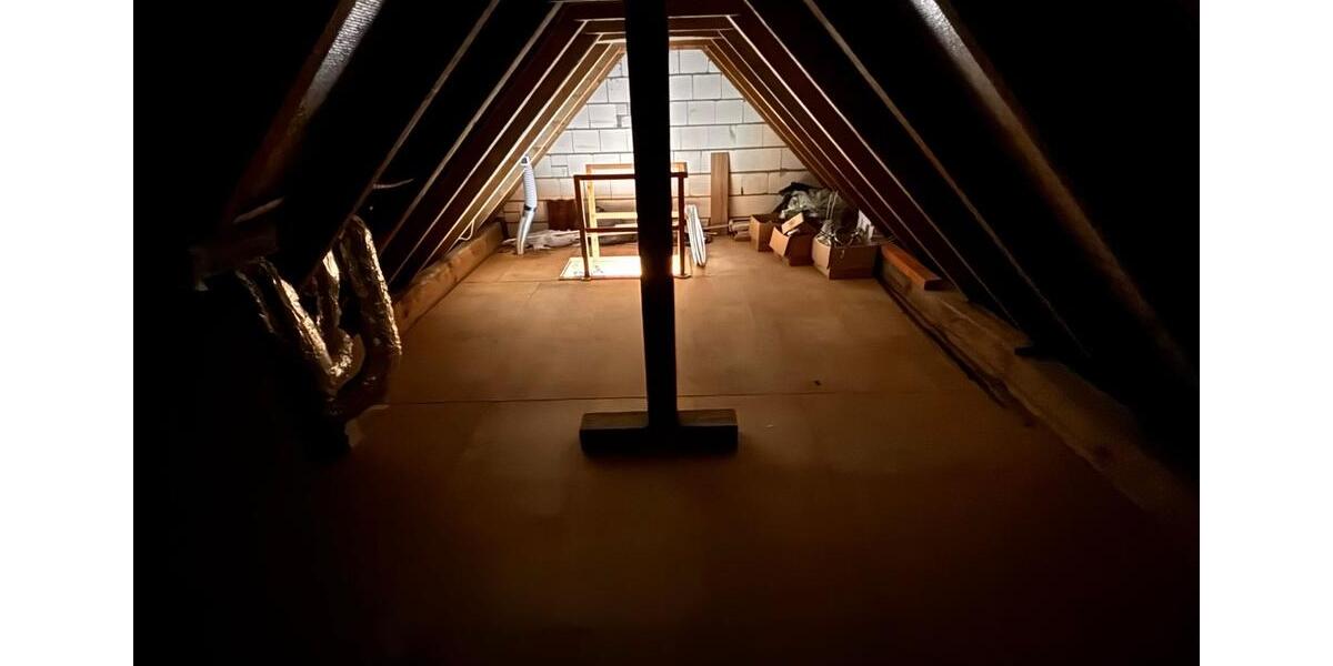 Dachgeschoßwohnung Lüdenscheid Augustenthal - 3 Zimmer, 70 m&sup2;, 168.500&euro; | Angebot:25404932