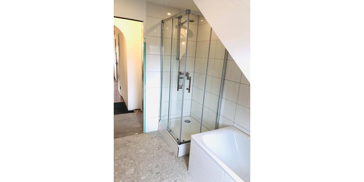 Dachgeschoßwohnung Dortmund Eving - 4.5 Zimmer, 115 m&sup2;, 1.100&euro; | Angebot:25934330