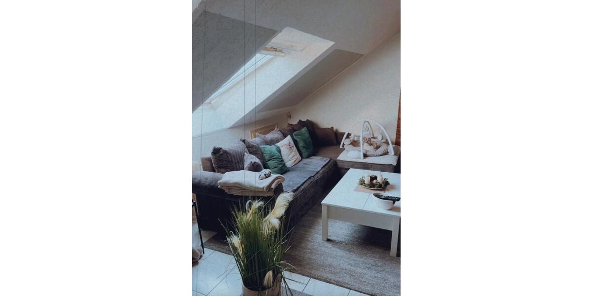 Dachgeschoßwohnung Wuppertal - 4.5 Zimmer, 90 m&sup2;, 916&euro; | Angebot:24399097