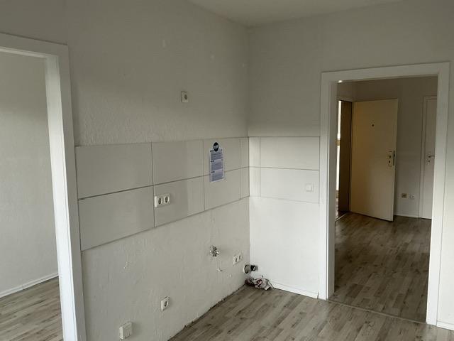 Etagenwohnung Velbert Velbert-Mitte - 2 Zimmer, 63 m&sup2;, 479&euro; | Angebot:25850557