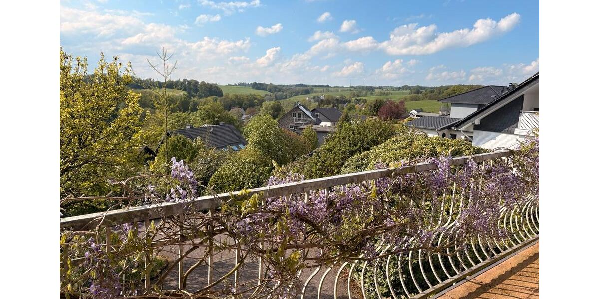 Etagenwohnung Wipperfürth - 4 Zimmer, 115 m&sup2;, 1.100&euro; | Angebot:26501568