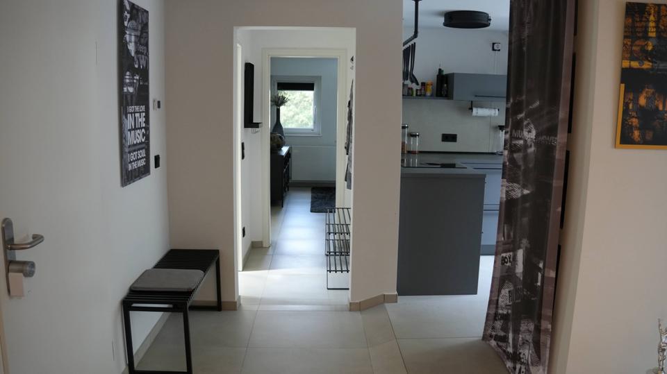 Dachgeschoßwohnung Wuppertal Elberfeld - 2 Zimmer, 65 m&sup2;, 1.000&euro; | Angebot:27619499