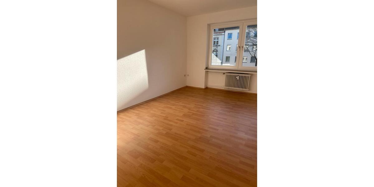 Etagenwohnung Dortmund Gartenstadt - 3 Zimmer, 82 m&sup2;, 999&euro; | Angebot:25997439