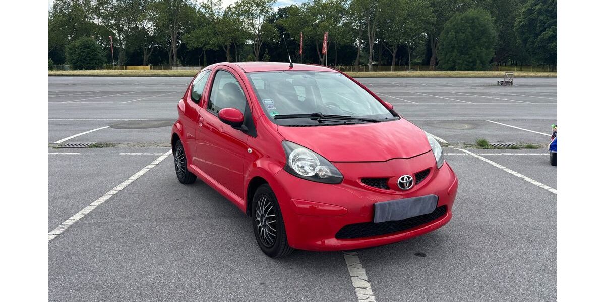 Toyota Aygo (X) 166.000 km 1.900 &euro; Dortmund 44147