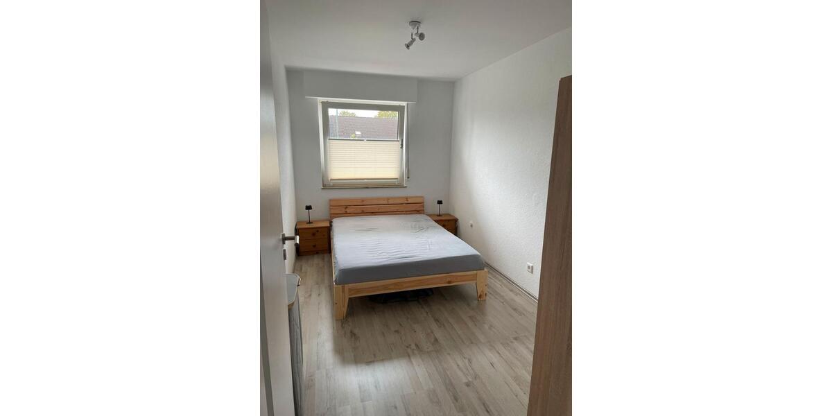 Reihenhaus Hückeswagen - 7 Zimmer, 187 m&sup2;, 375.000&euro; | Angebot:27579979
