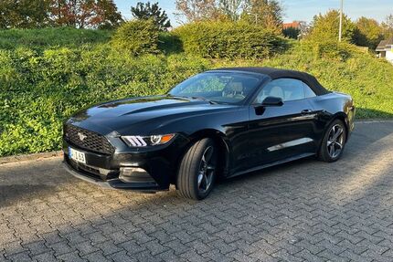 Ford Mustang 112.650 km 22.450 &euro; Wuppertal 42277