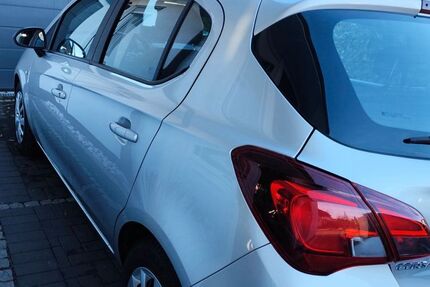 Opel Corsa 19.330 km 8.999 &euro; Wipperfürth 51688