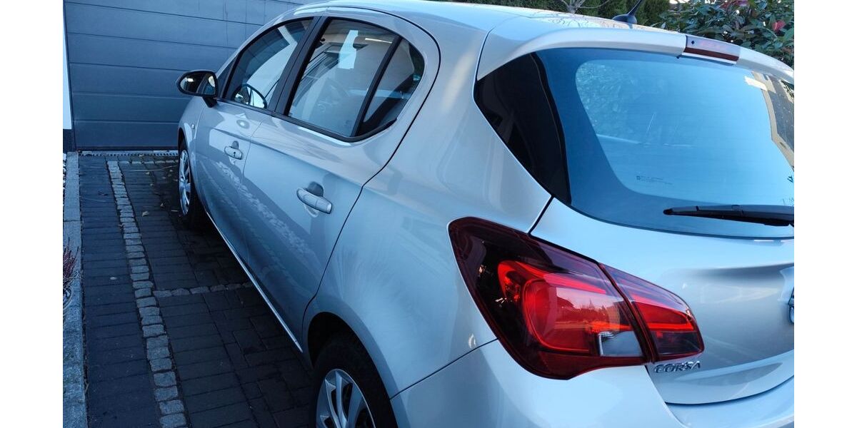 Opel Corsa 19.330 km 8.999 &euro; Wipperfürth 51688