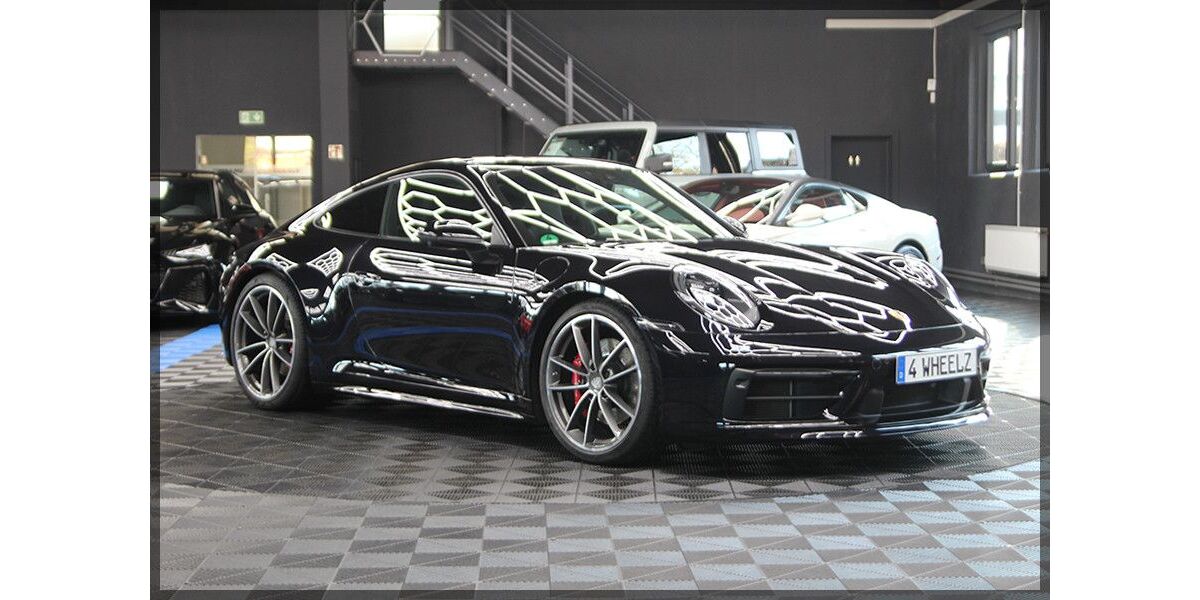 Porsche 992 21.000 km 131.999 &euro; Hemer 58675